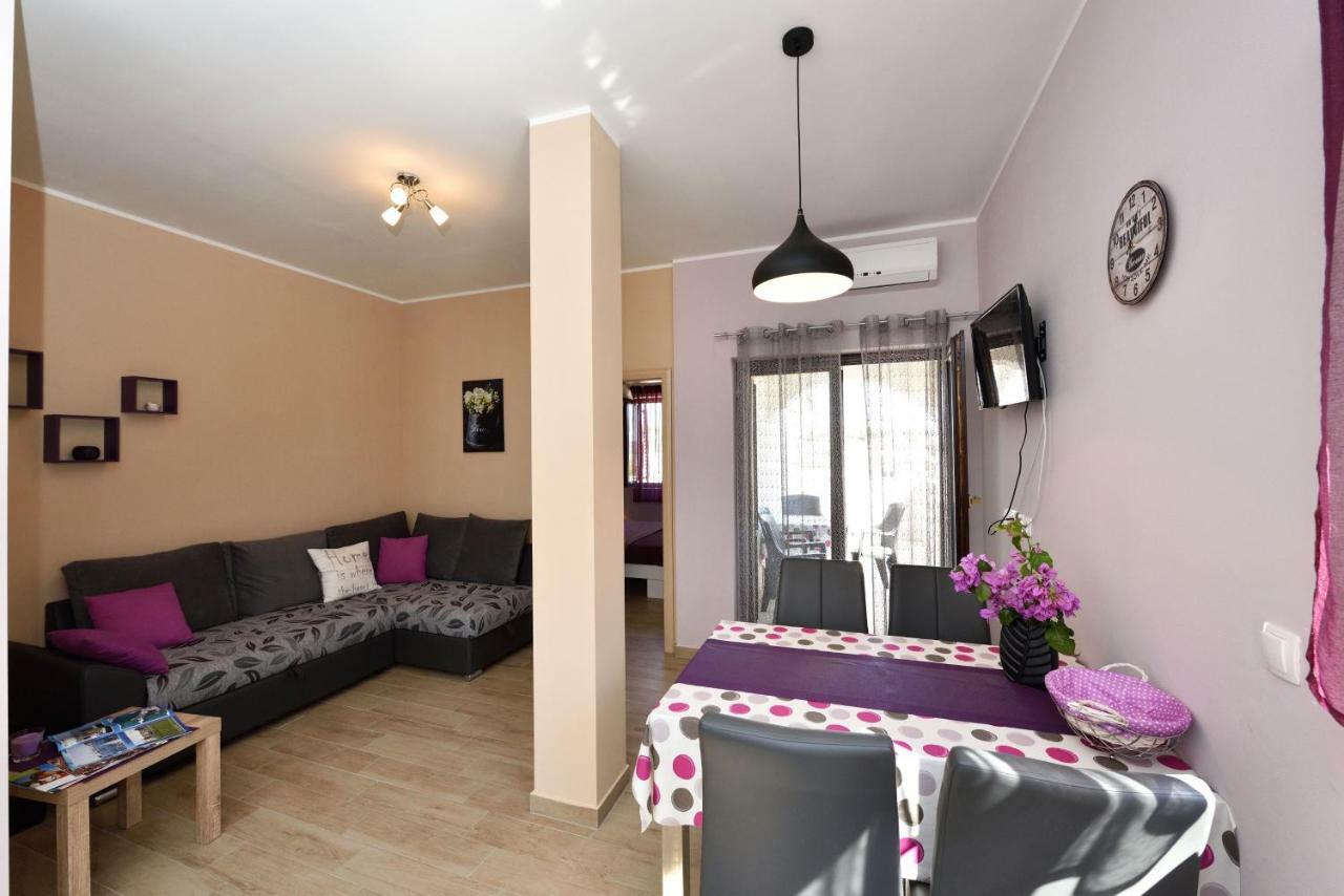 Apartments Lavanda - Free Parking And Grill Езера Экстерьер фото